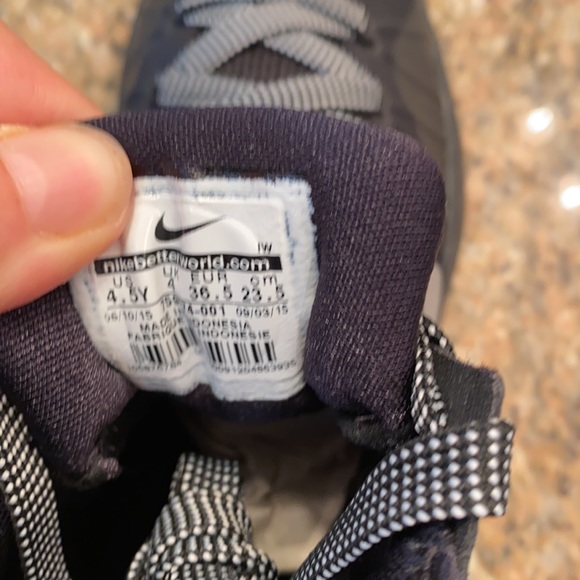 Nike Hyperdunk 2015 - Picture 6 of 7